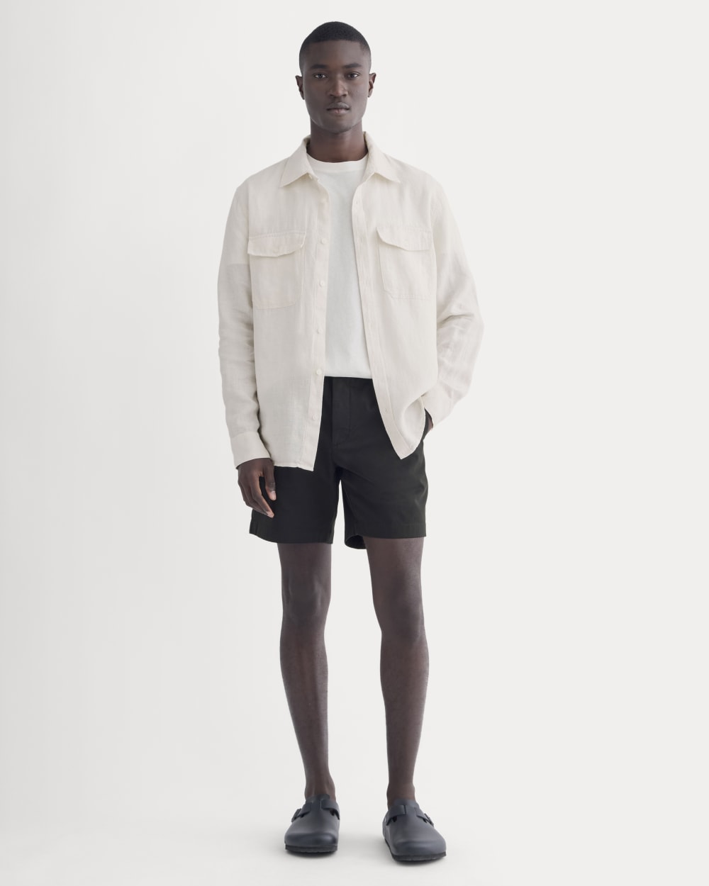 The Pull-On Performance Chino Short | Black – Everlane