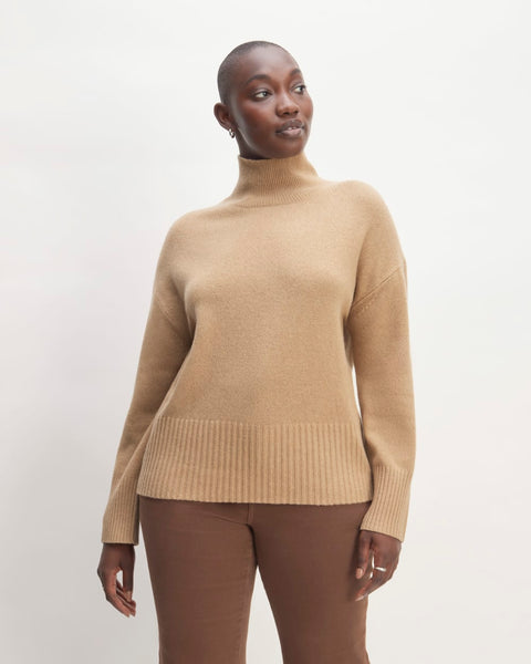 The Cashmere Oversized Turtleneck | Light Camel – Everlane
