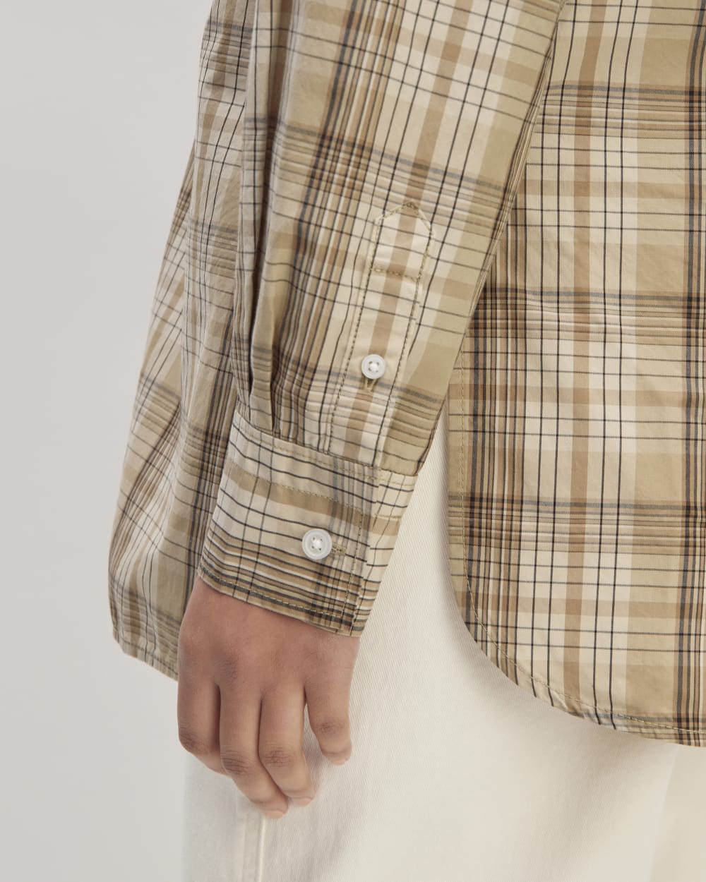 womens-supima-cotton-boyfriend-shirt-pale-khaki-plaid