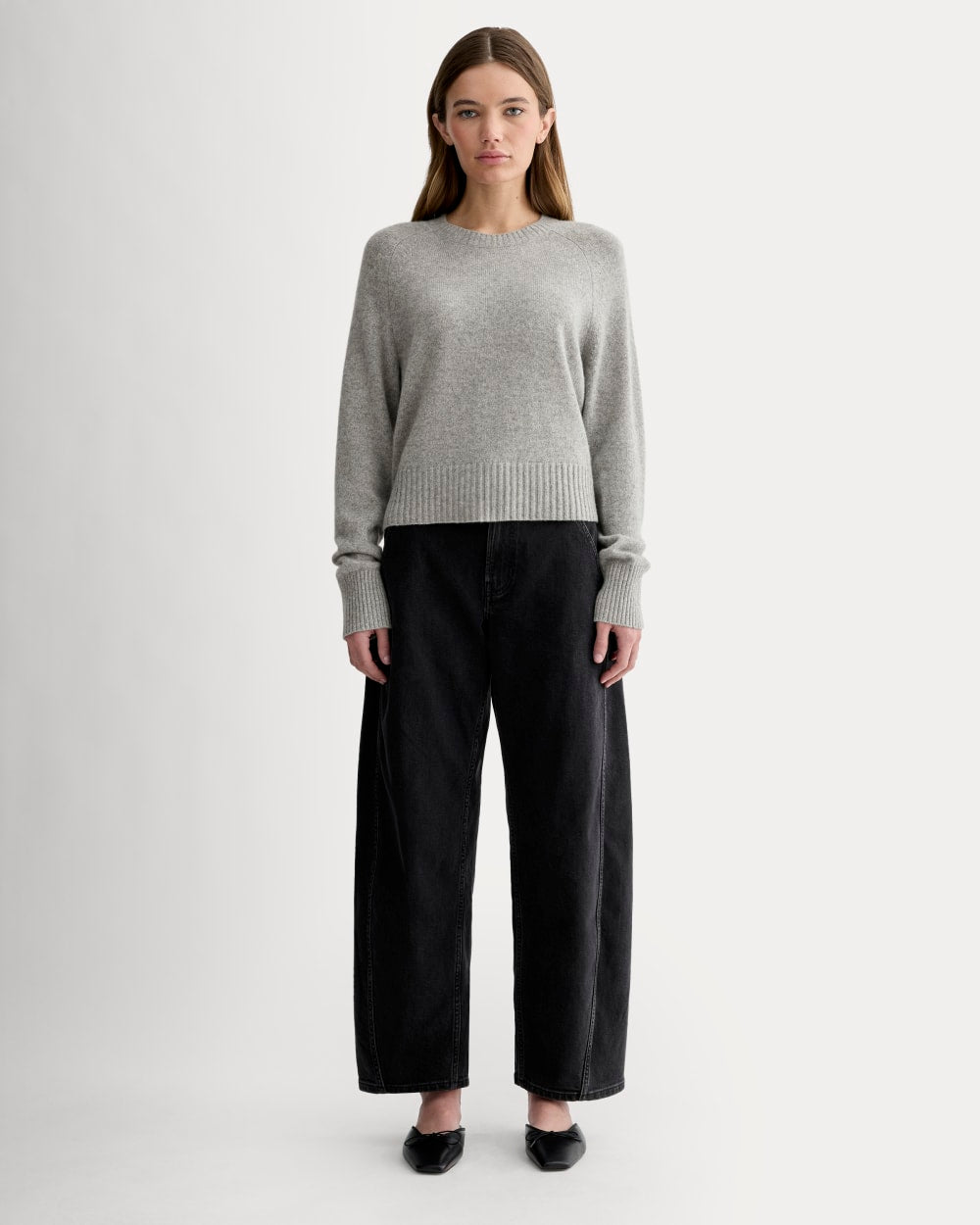 womens-cashmere-boxy-crew-sweater-light-heather-grey