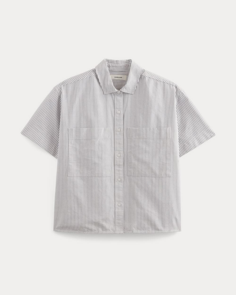 The Short-Sleeve Boxy Oxford | Charcoal / White – Everlane
