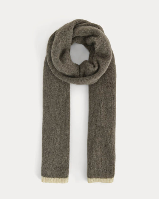 womens-plush-alpaca-scarf-midgrey-bone | primary