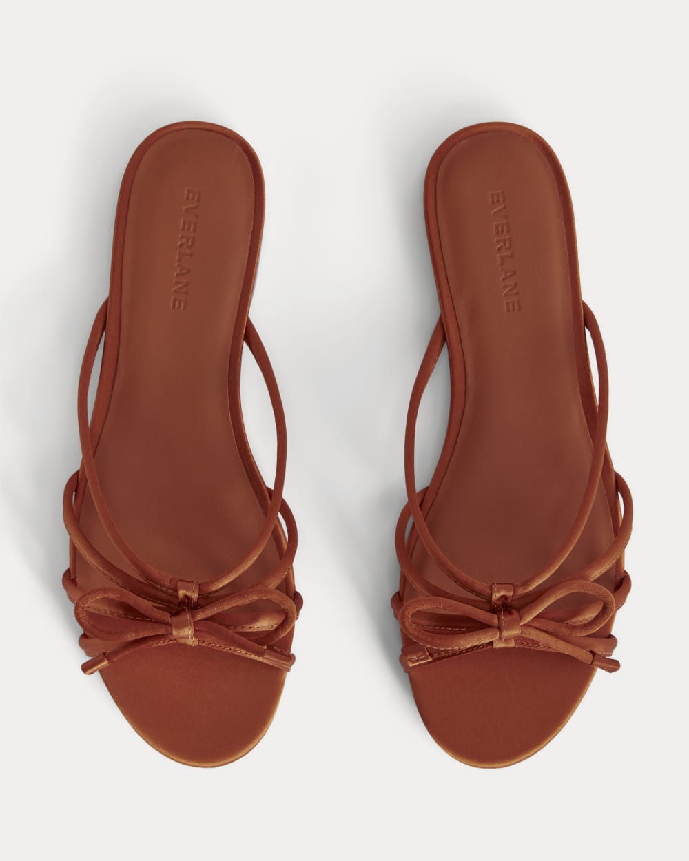 womens-leather-bow-sandal-deep-amber | alt