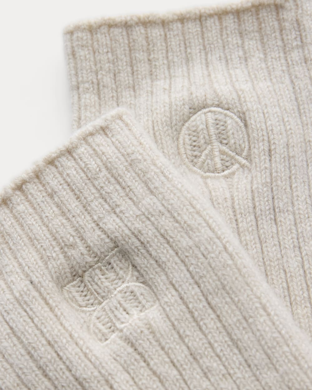 womens-peace-and-quiet-cashmere-socks-bone