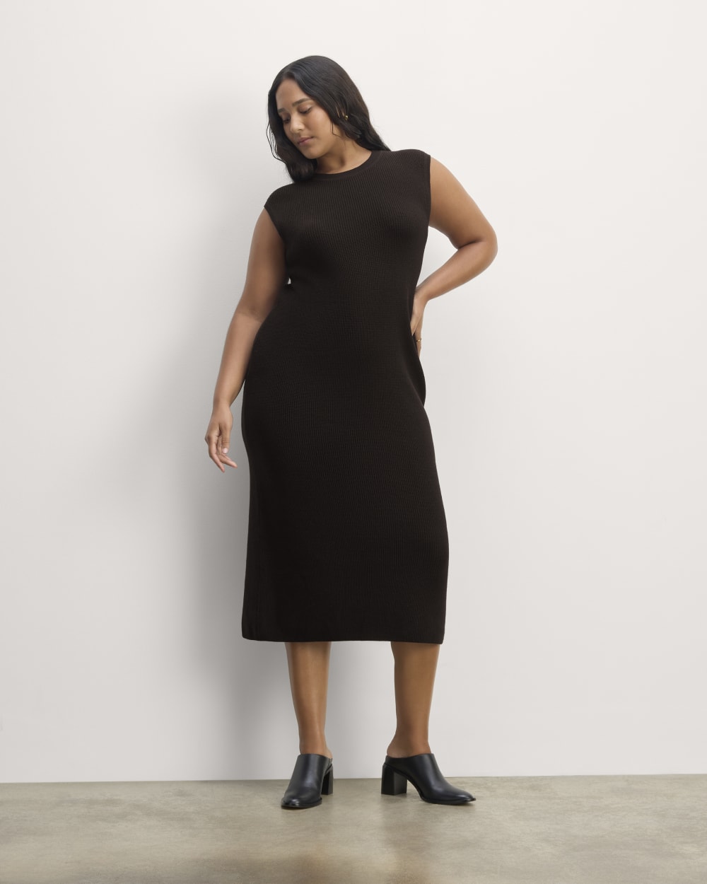 womens-midi-dress-everyday-cotton-black | primary