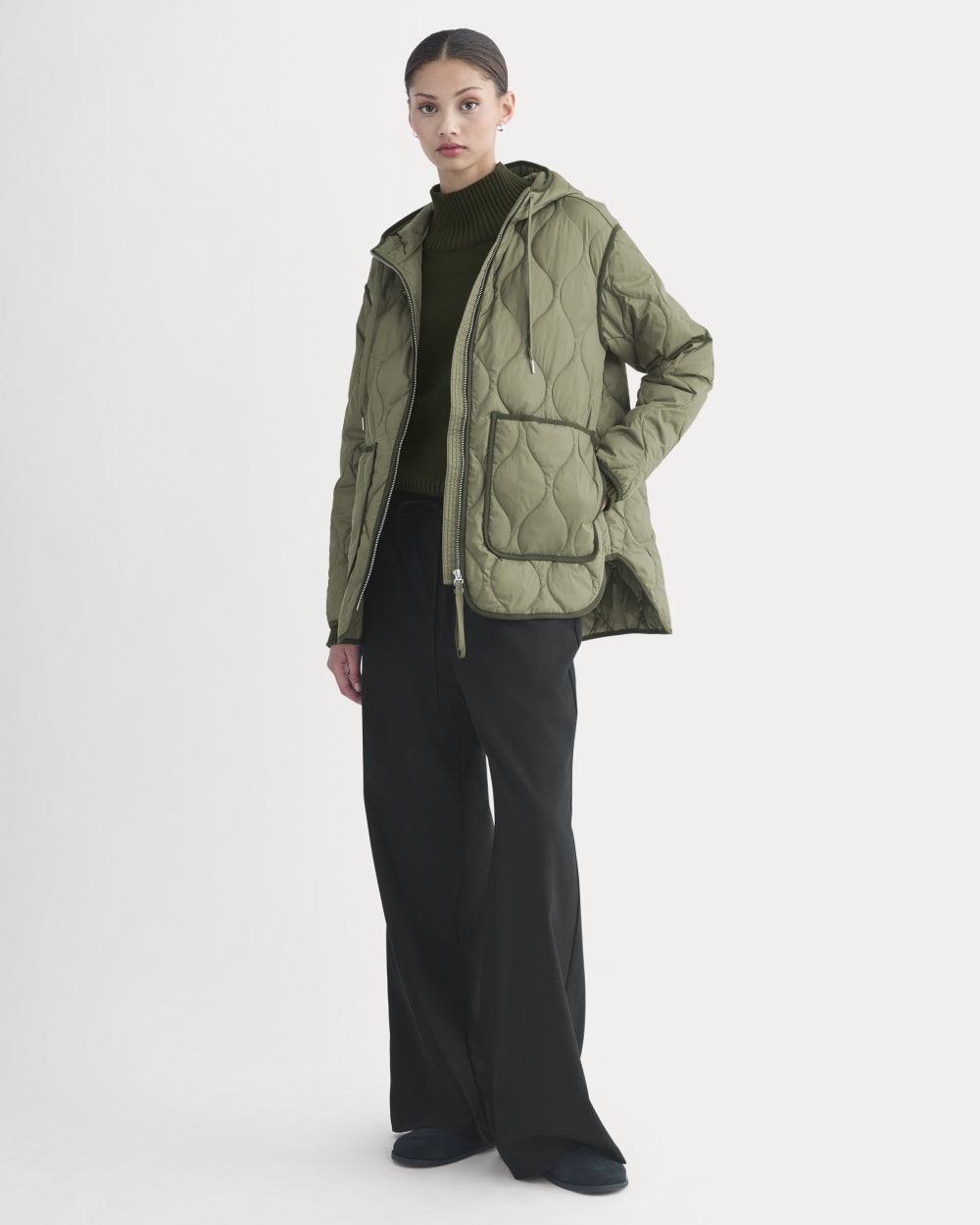 ReNew Quilted Hooded Liner | Lichen Green – Everlane