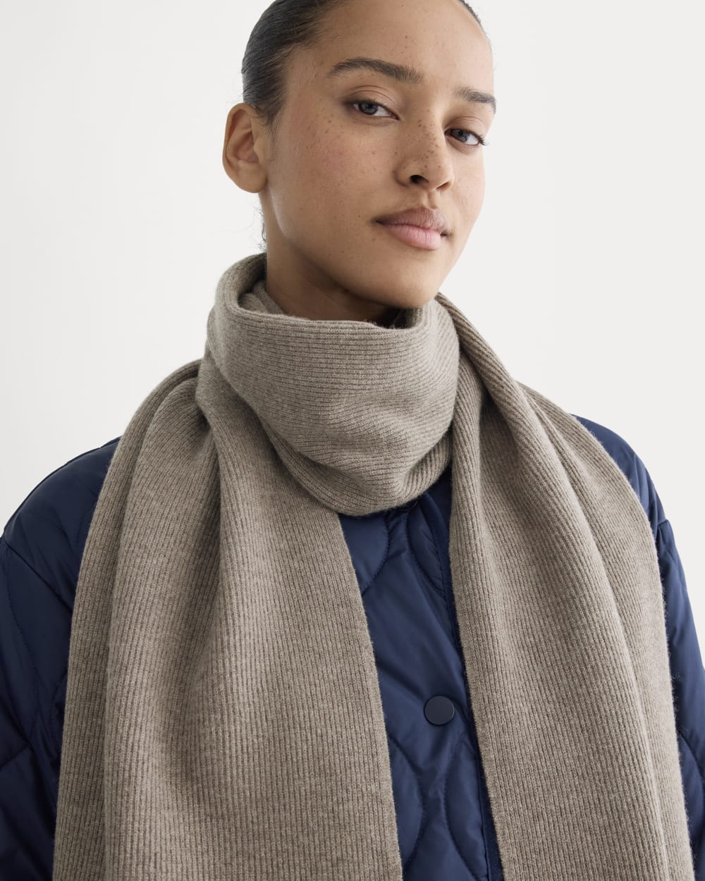 The Cabin Scarf | Taupe Melange – Everlane