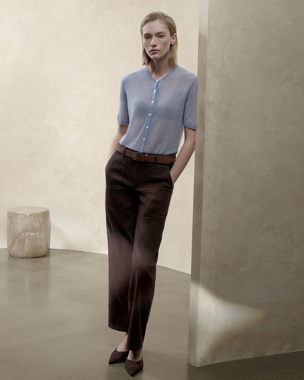 womens-utility-patch-pocket-pant-dark-chocolate | editorial