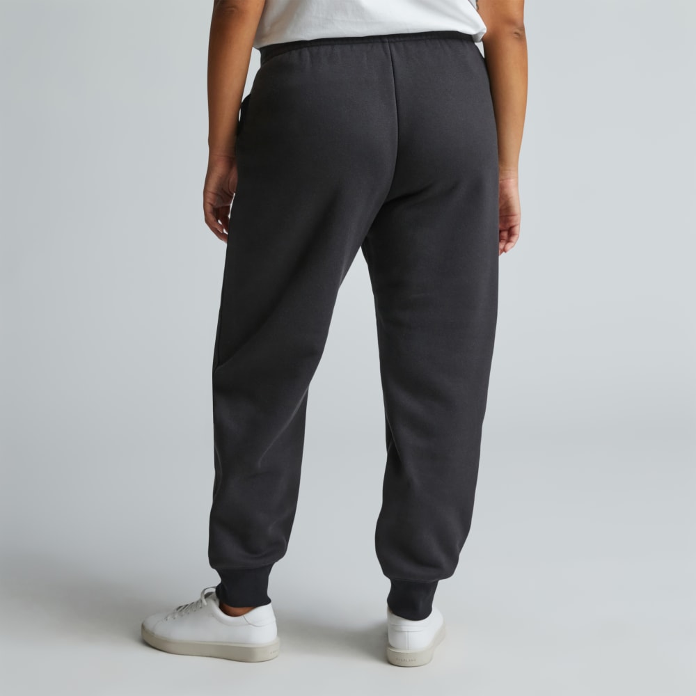 womens-retrack-jogger-black