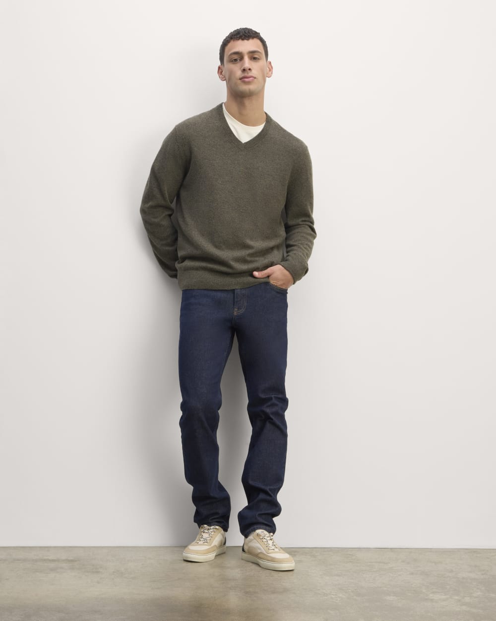 mens-cashmere-vneck-hthr-army-green