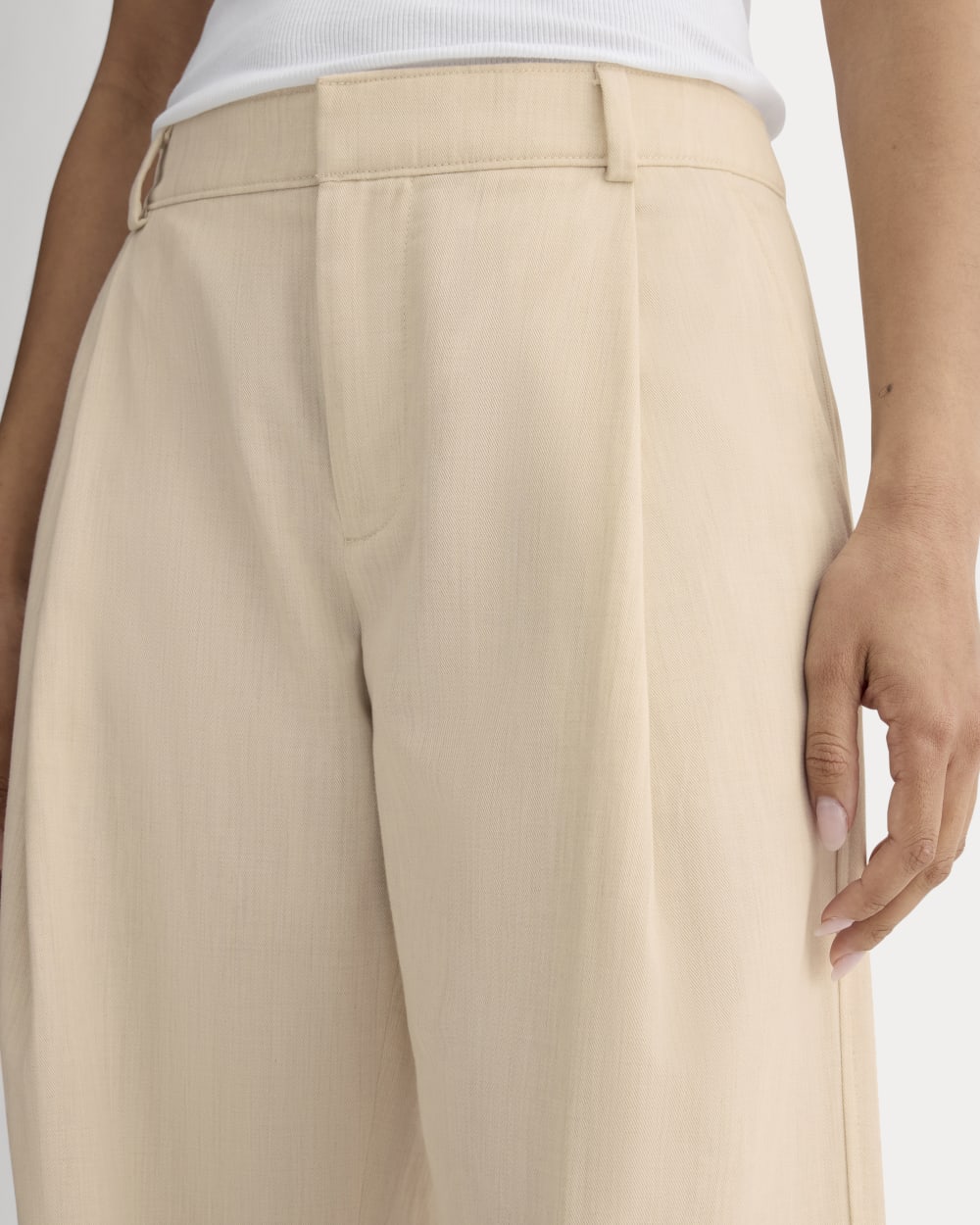 The Low-Rise Chino | Black
