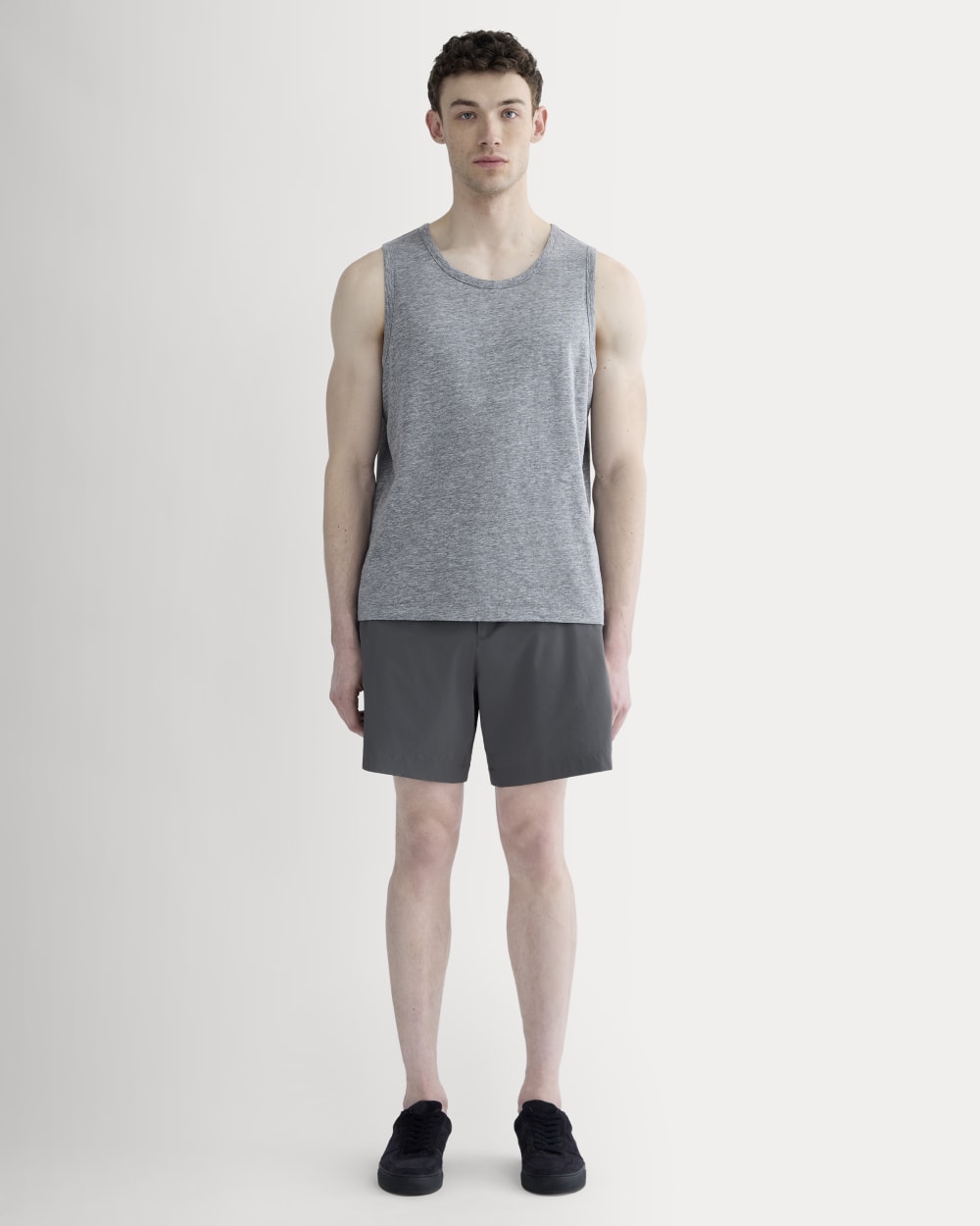 The Rec Performance Tank | Heathered Grey – Everlane