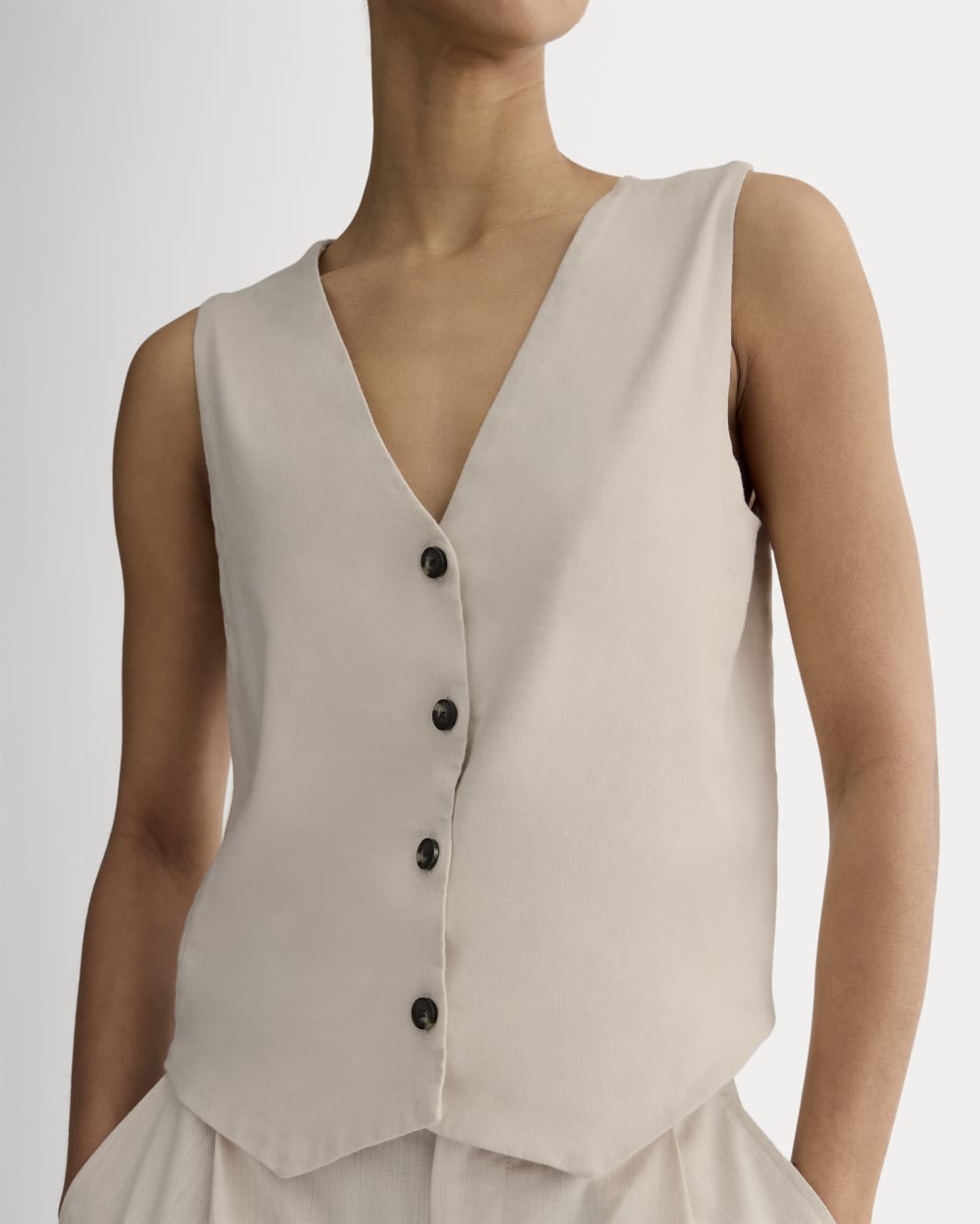 womens-vest-stretch-linen-birch