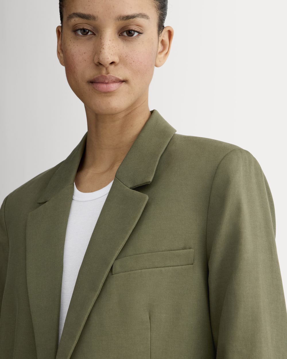The Oversized Blazer in Buttersmooth Kalamata – Everlane