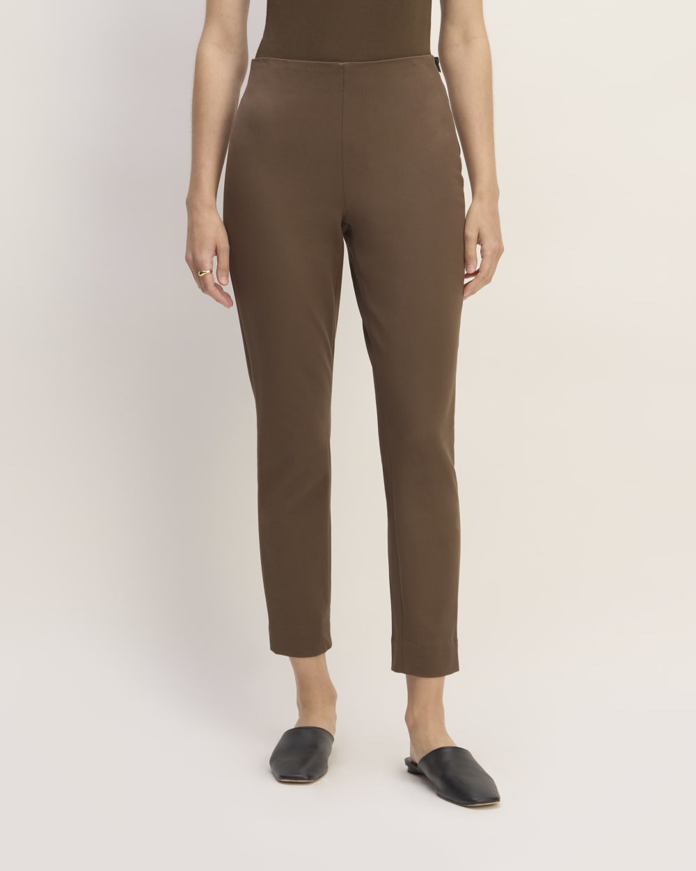 The Bi-Stretch Work Pant | Cocoa – Everlane