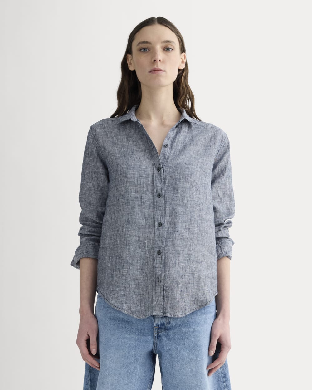womens-relaxed-linen-shirt-navy-chambray | primary