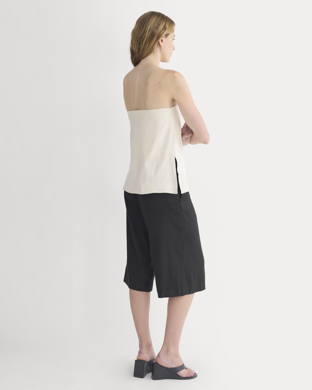 womens-tube-top-in-stretch-linen-birch