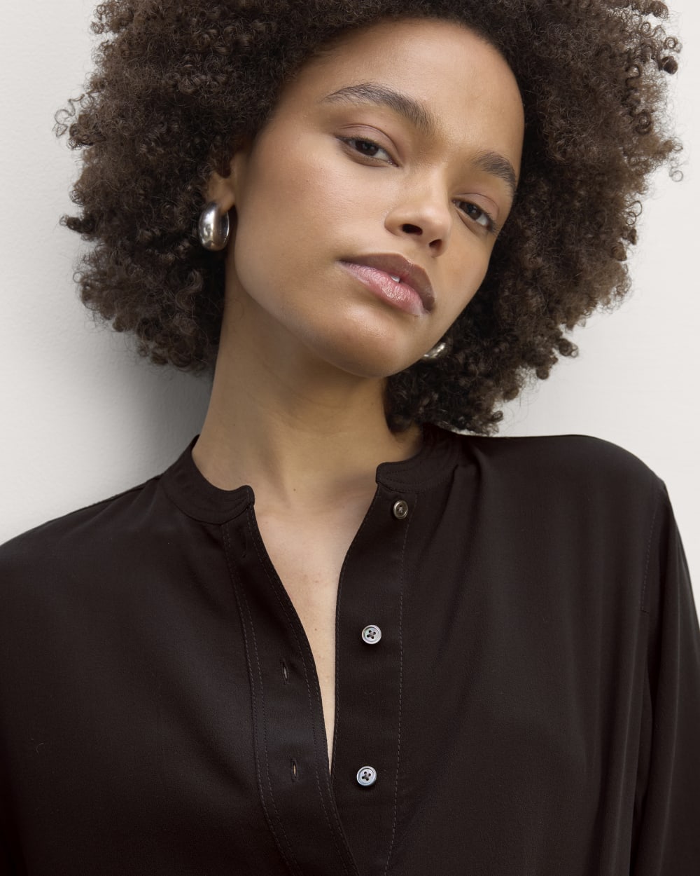 womens-washable-silk-henley-shirt-black