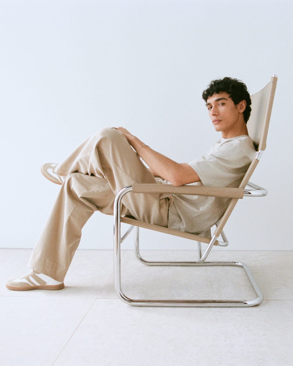 mens-archive-cotton-relaxed-fit-crew-heathered-oatmeal