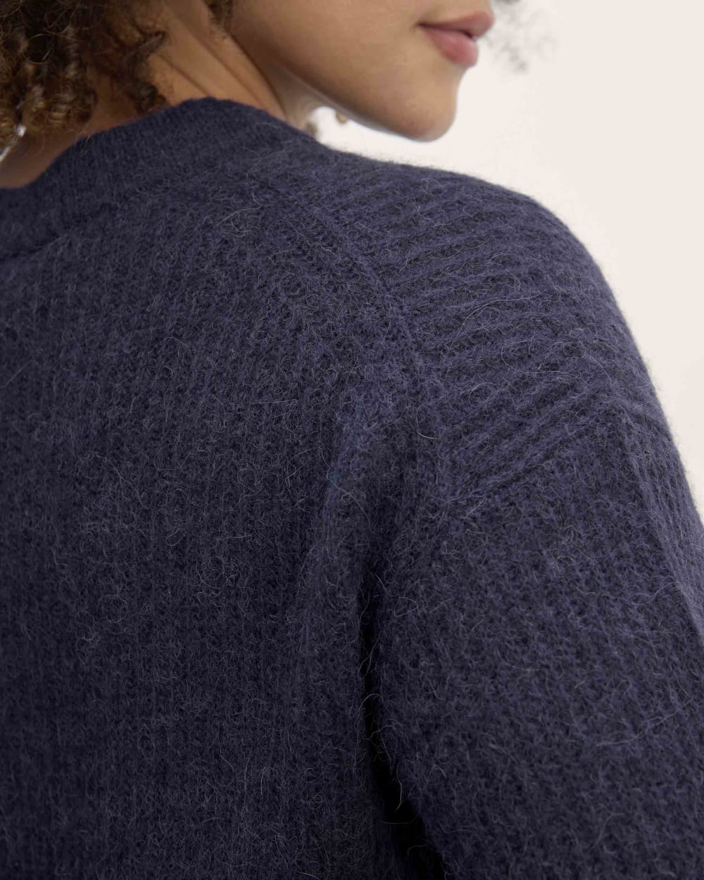 The Cocoon Crew in Alpaca Navy – Everlane - Main Image
