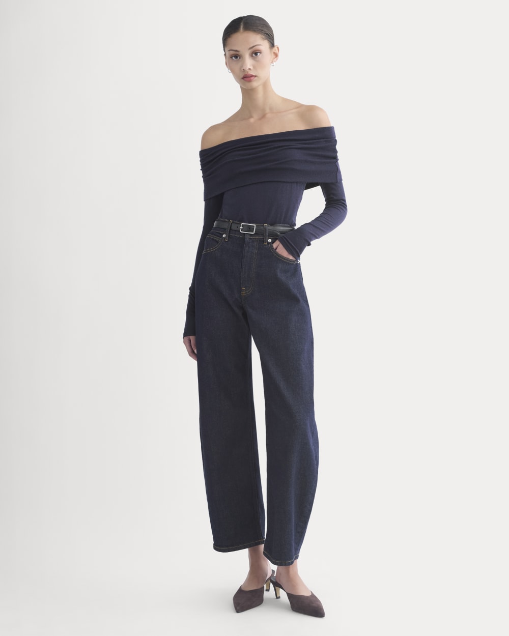 The Off-the-Shoulder Top in Butterluxe | Deep Navy – Everlane
