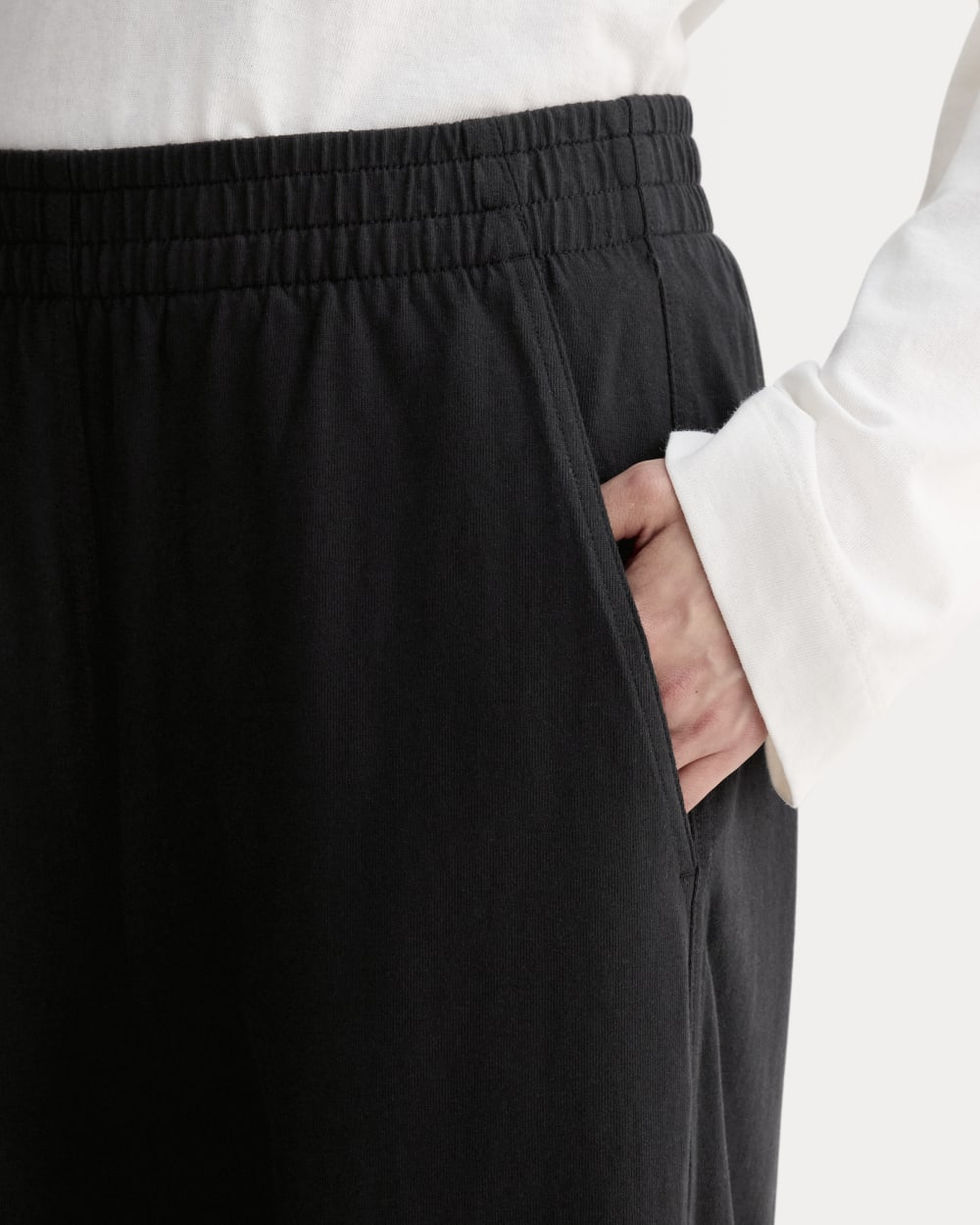 The Off-Duty Barrel Pant | Black – Everlane