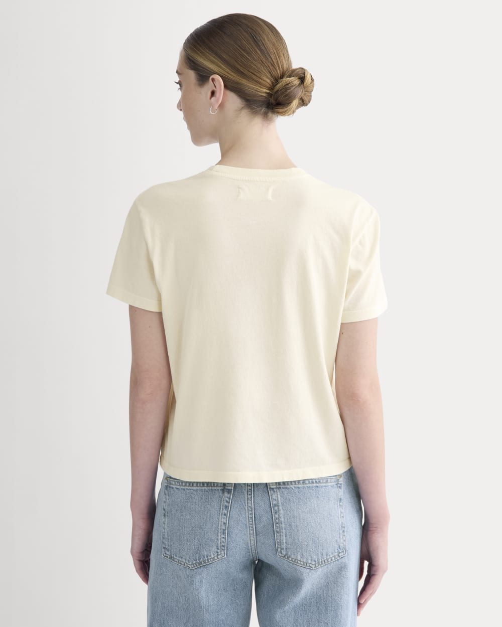 everlane-x-laufey-foundation-box-cut-tee-bone