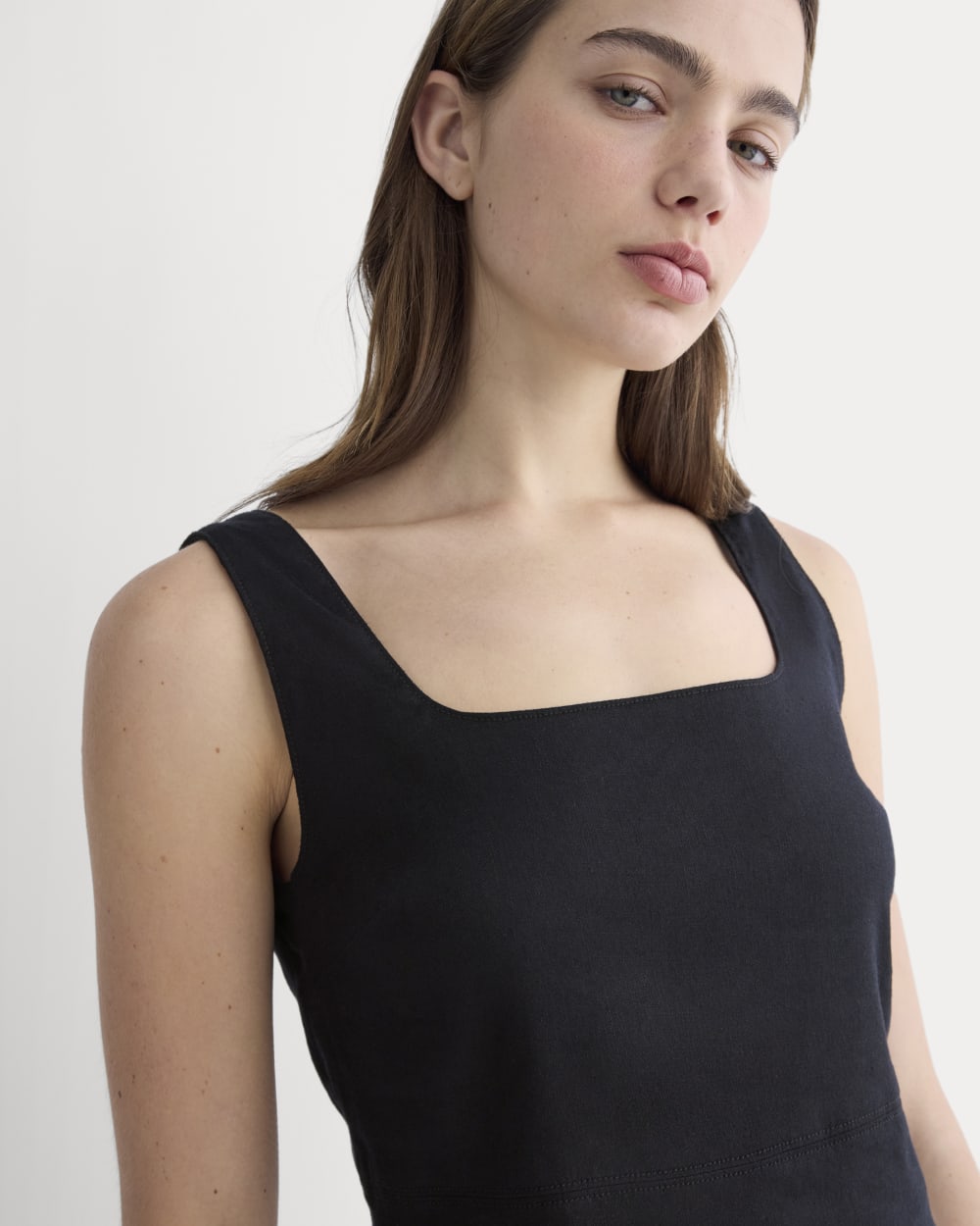 The Square Tank in Stretch Linen | Black – Everlane