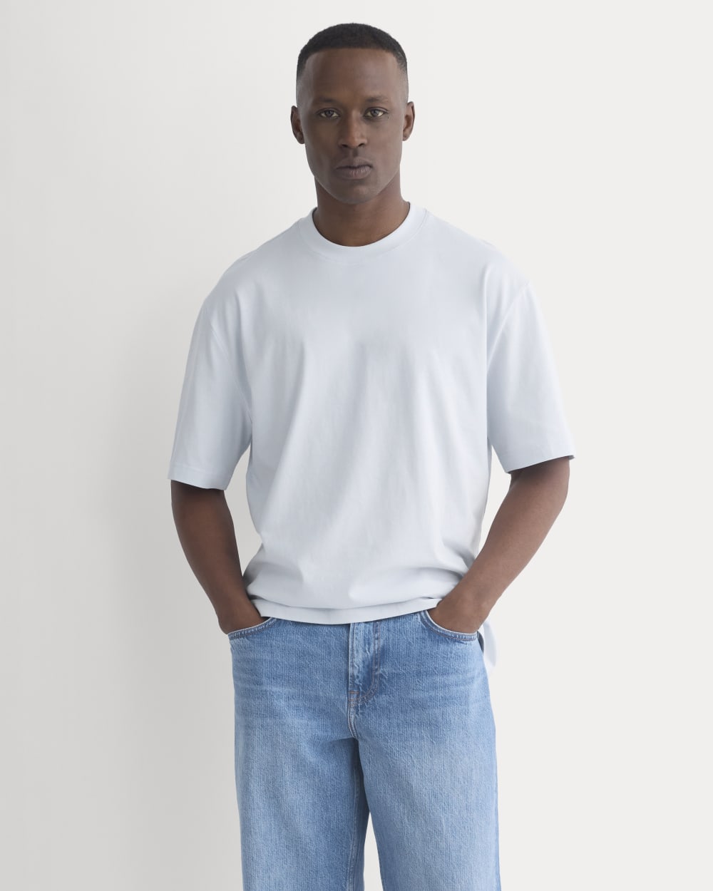 mens-archive-cotton-relaxed-fit-crew-skywriting-blue | primary