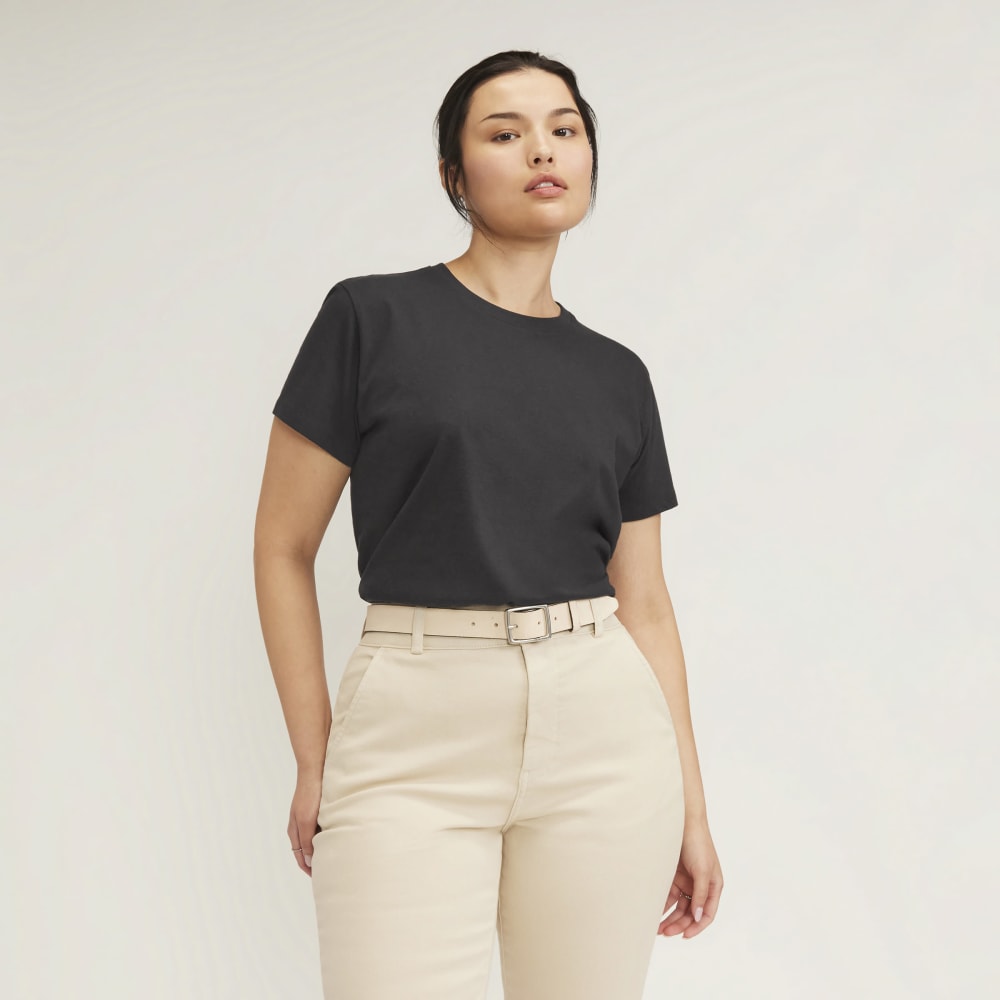 The Box-Cut Tee in Essential Cotton | Vintage Black | No Pocket – Everlane
