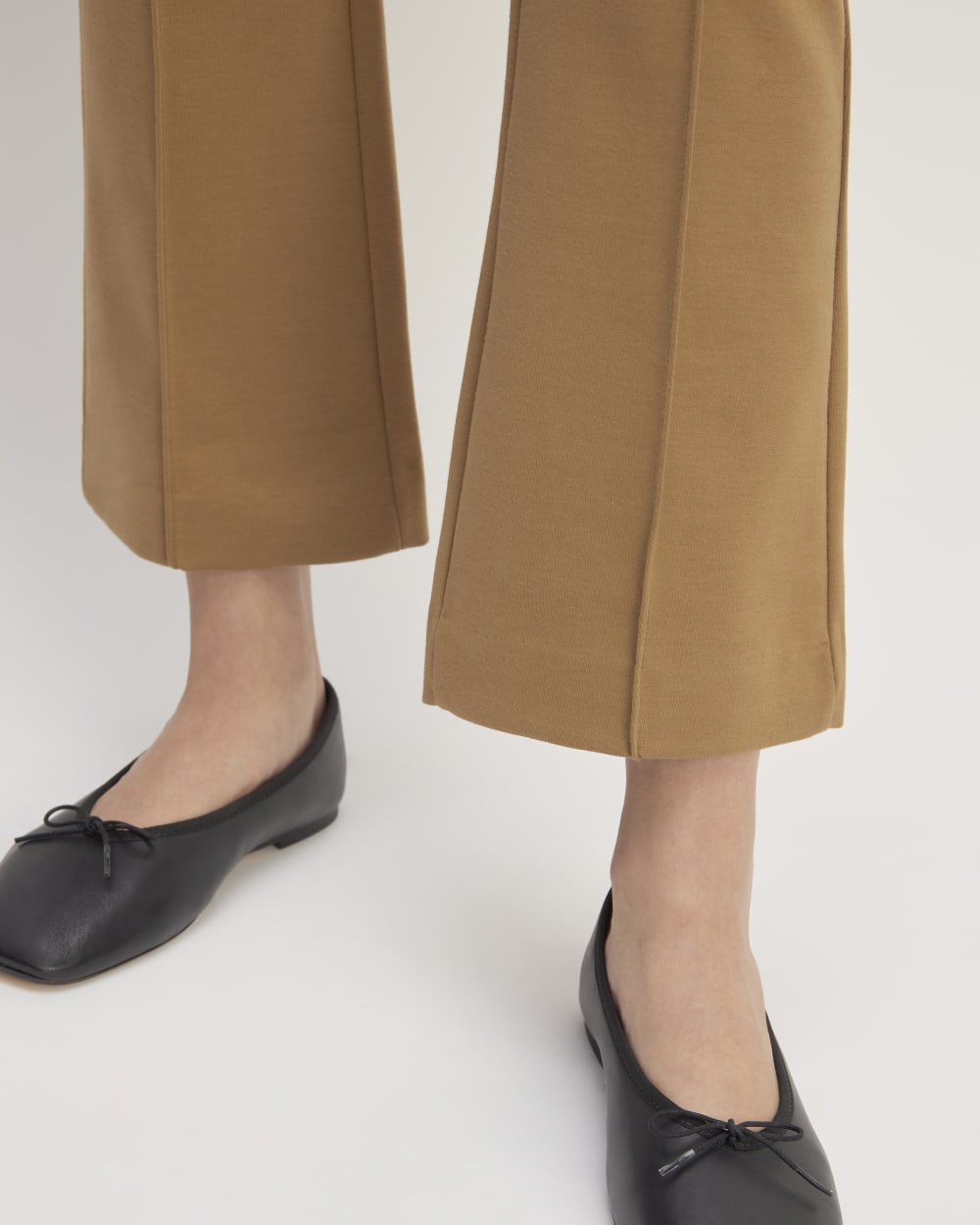 womens-dream-kick-flare-pant-toasted-coconut
