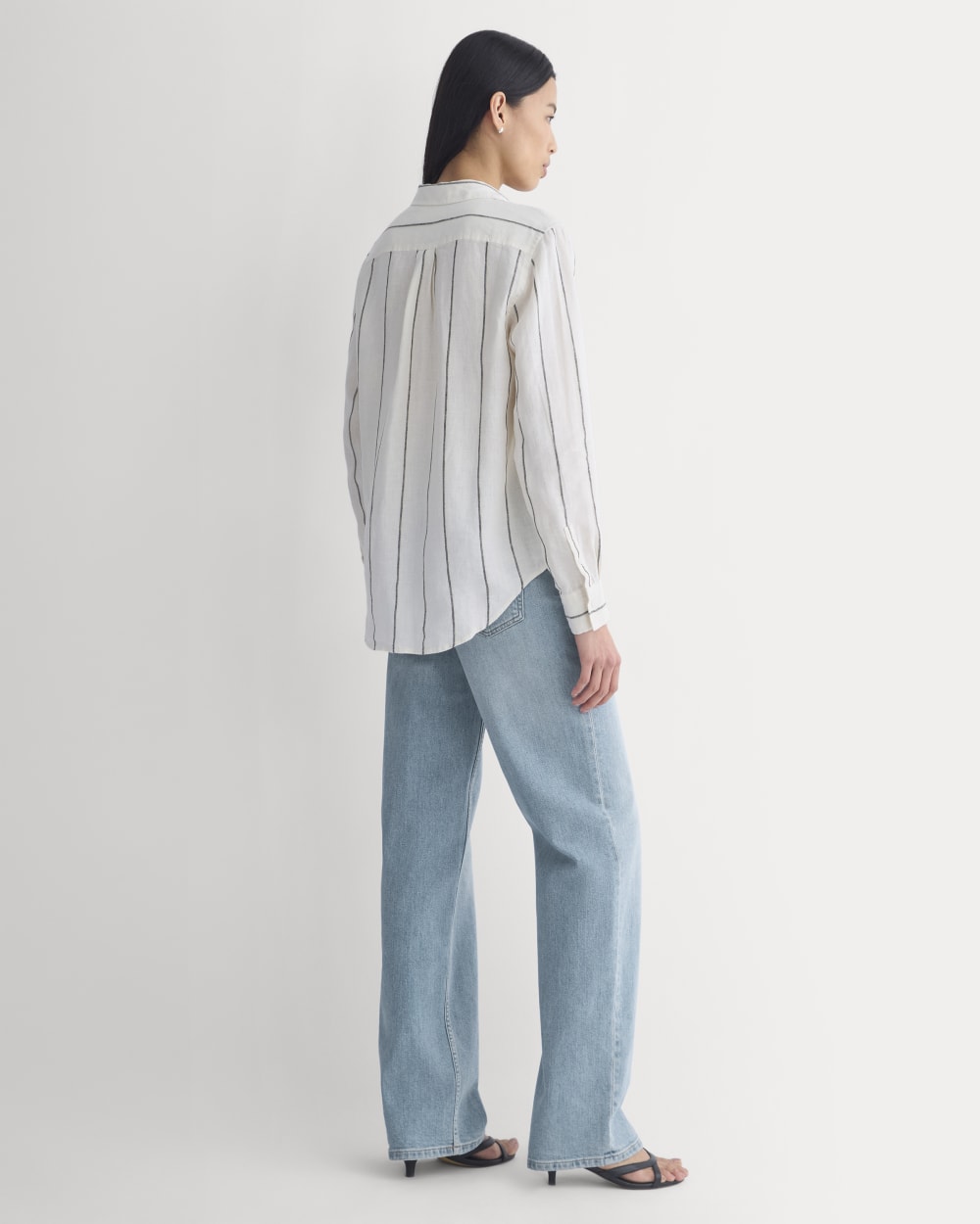 womens-relaxed-linen-shirt-bone-stripe