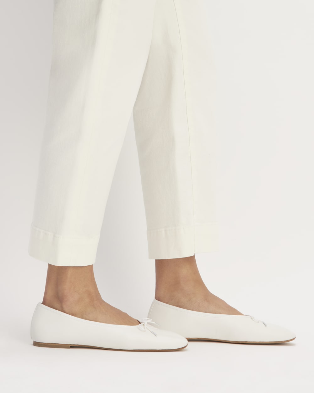 women-day-ballet-flat2-canvas | alt