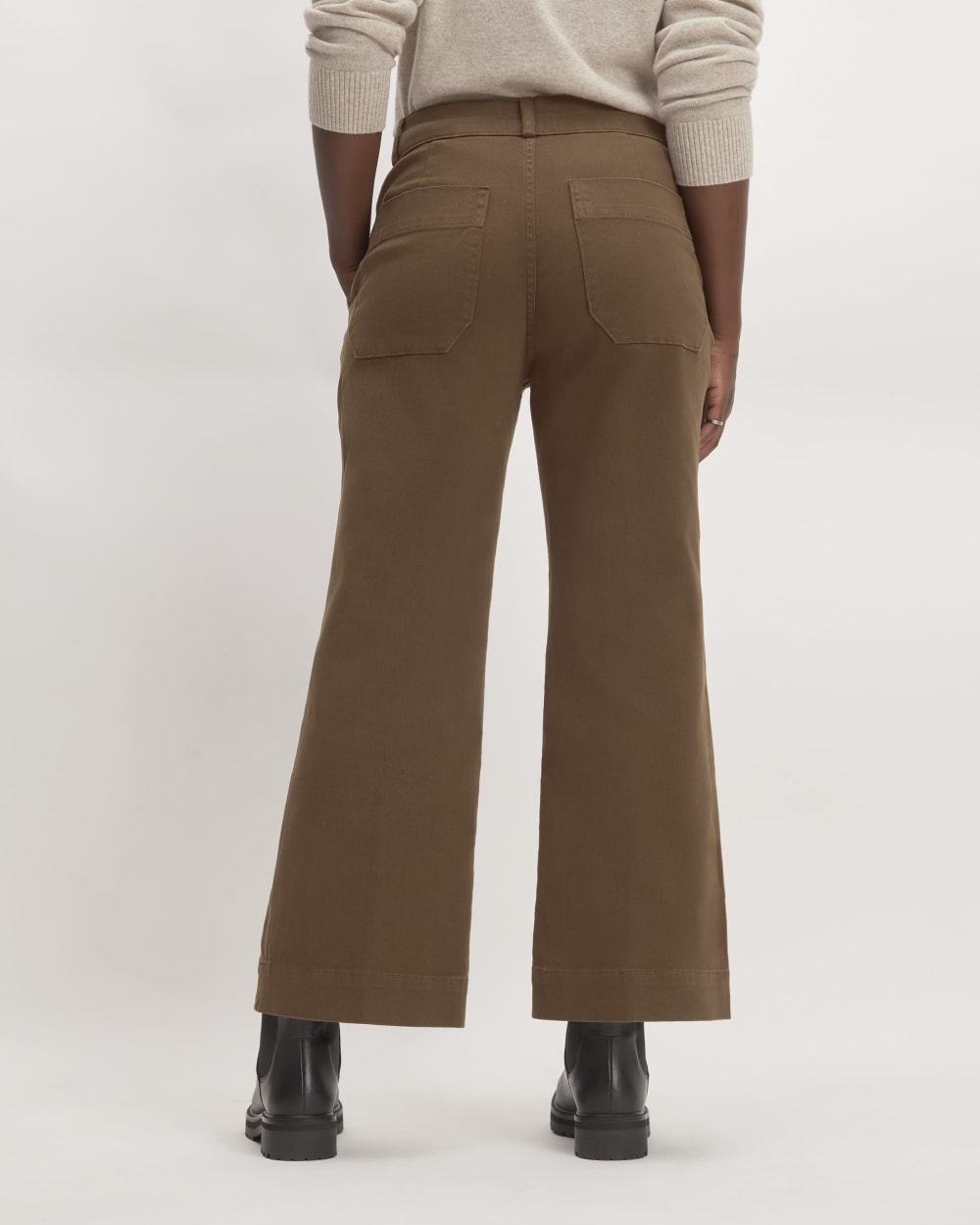 womens-organic-kick-flare-pant-cocoa
