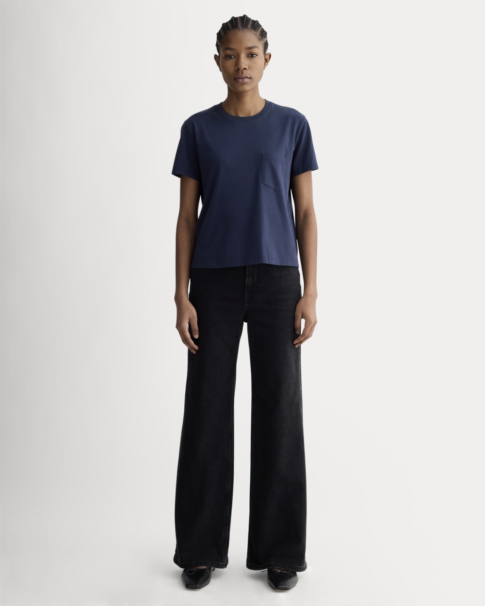 The Box-Cut Tee in Essential Cotton | Navy | Pocket – Everlane