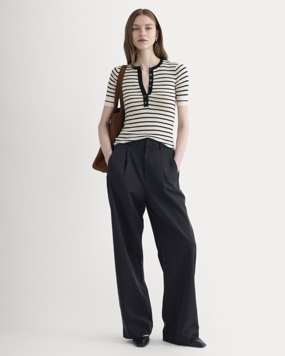 womens-short-sleeve-henley-soft-merino-parchement-black