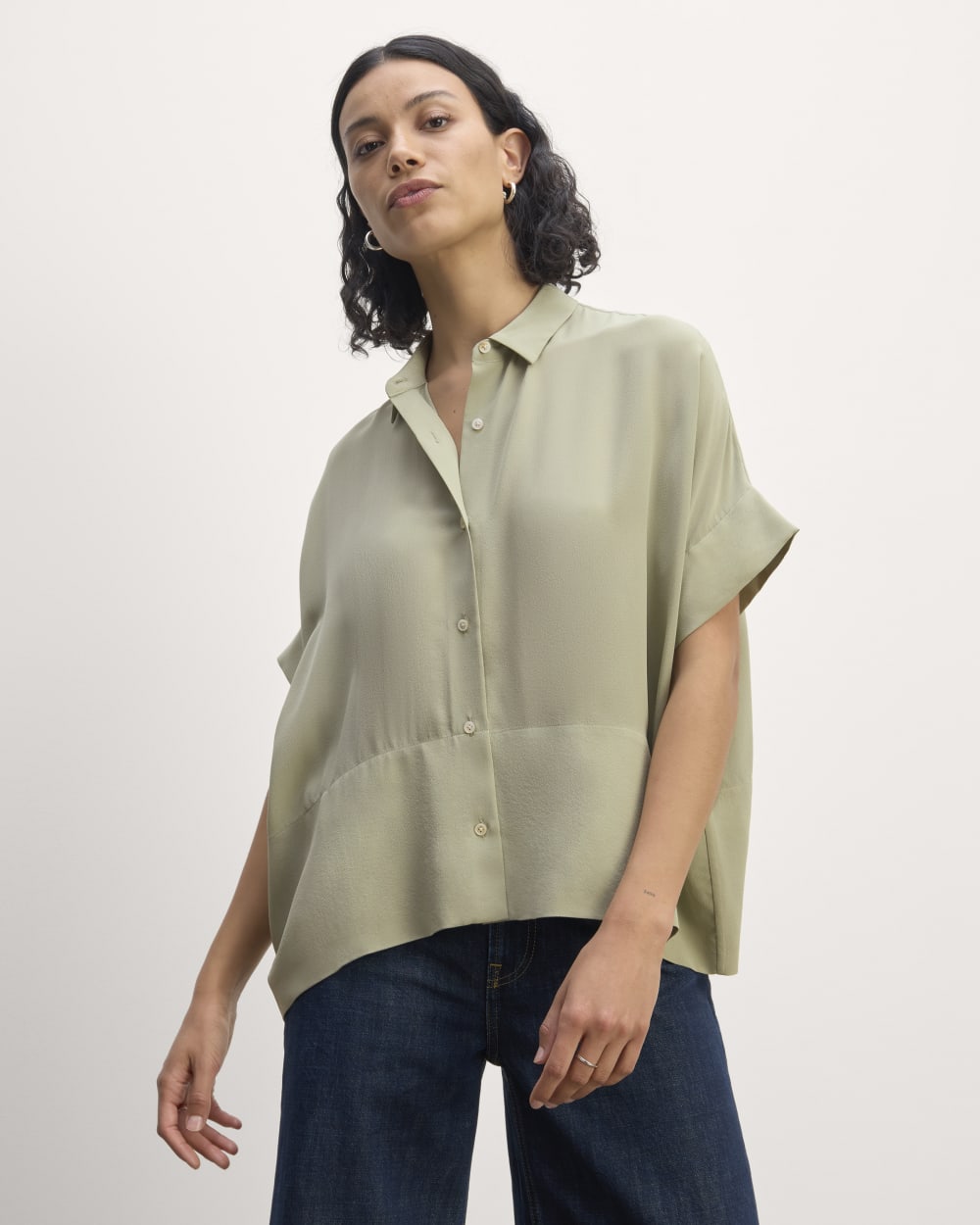 womens-clean-silk-ss-square-shirt-seagrass | primary