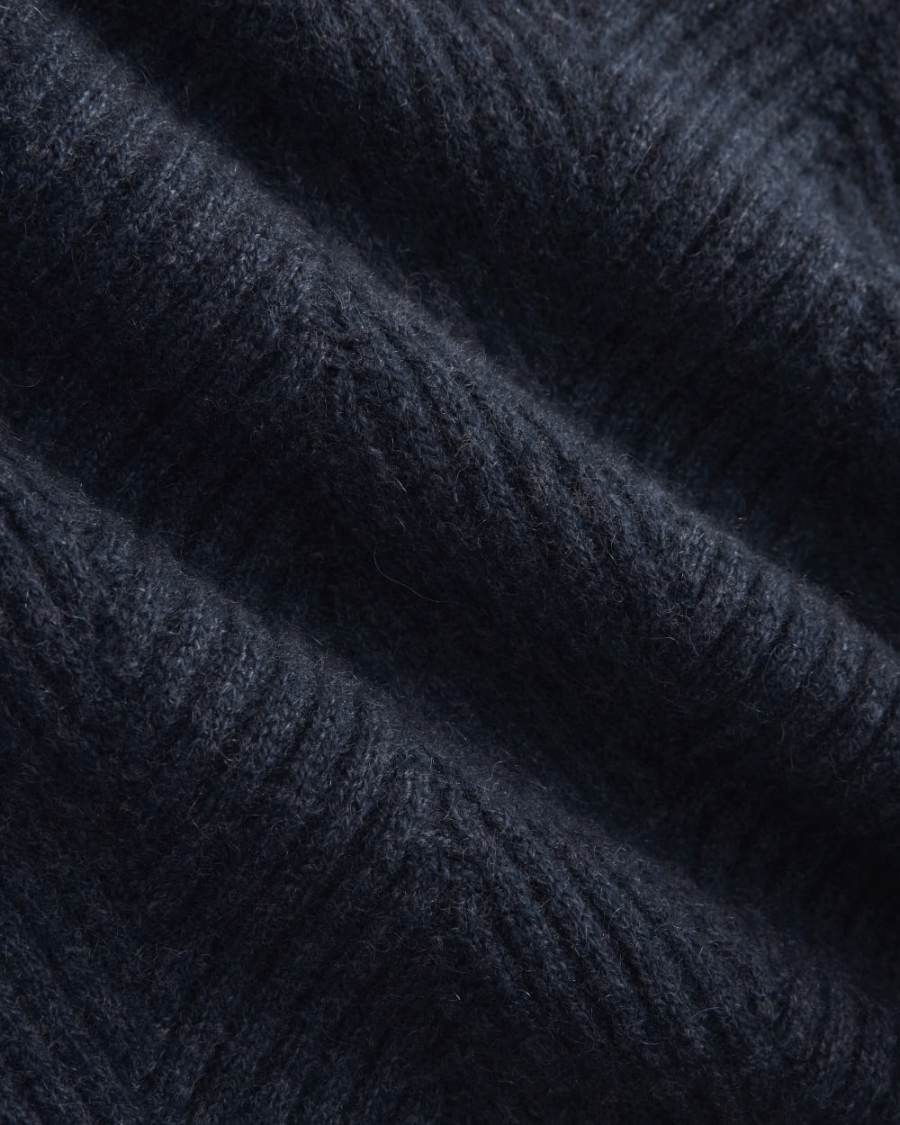 womens-cashmere-herringbone-sweater-indigo