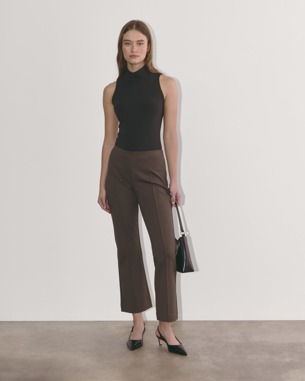 womens-dream-kick-flare-pant-earth-brown | primary