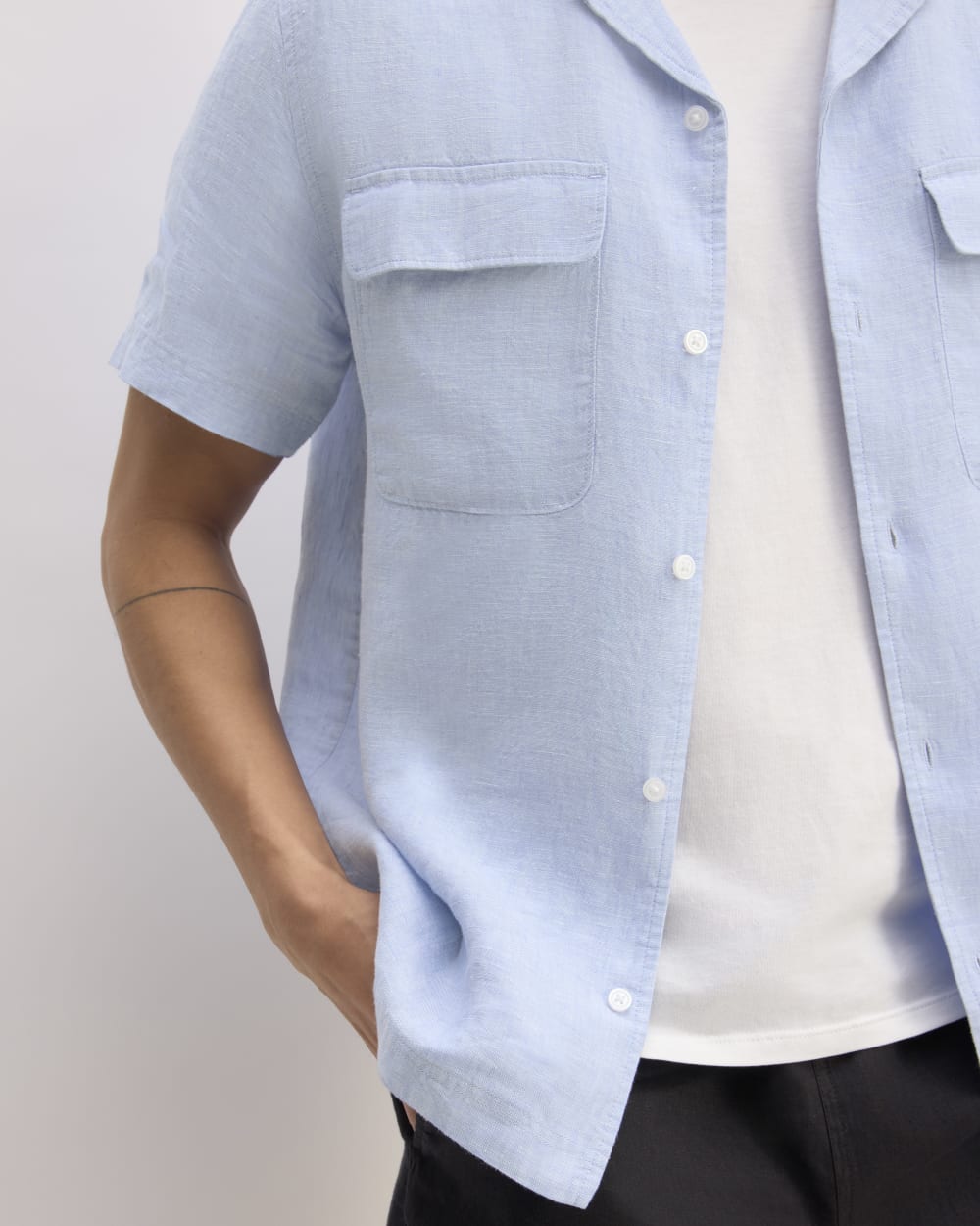 The Resort Shirt in Linen | Light Blue – Everlane