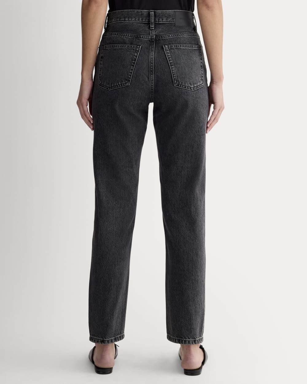 womens-90s-cheeky-straight-jean-ank-wshdblk