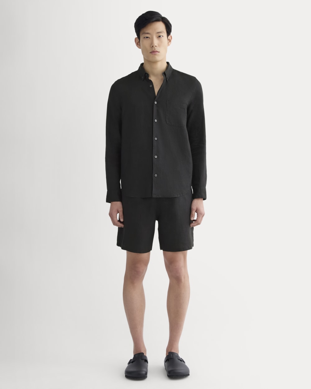 The Classic Shirt in Linen | Black – Everlane