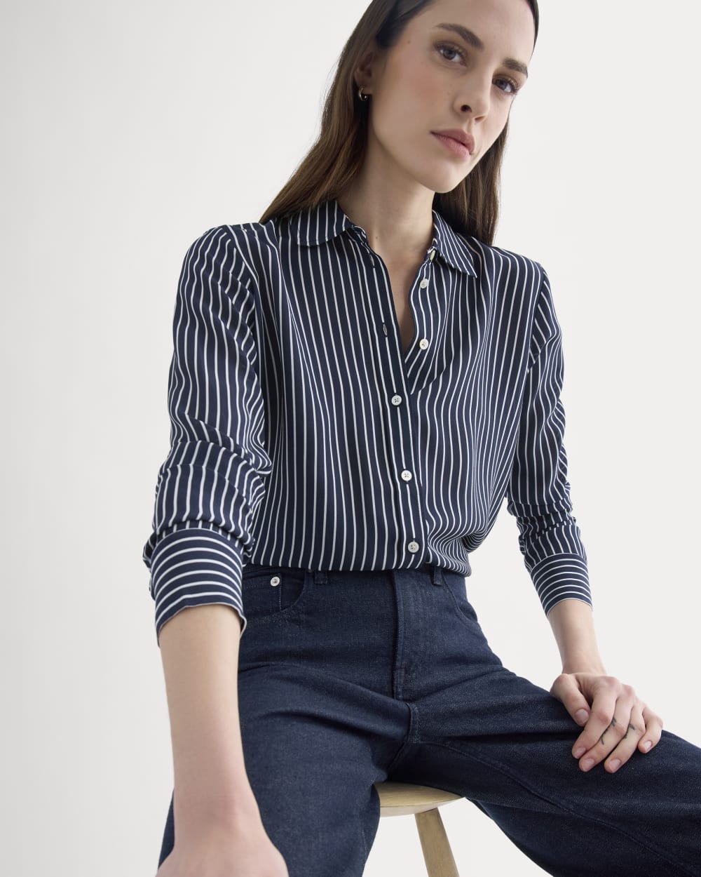 Everlane The Must-Have Shirt in Washable Silk