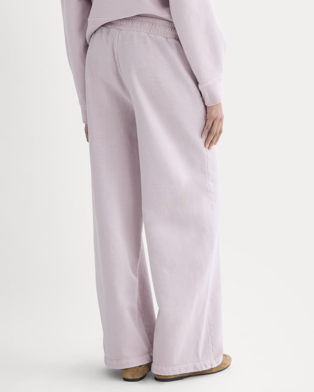 everlane-x-laufey-foundation-sweatpant-burnished-lilac