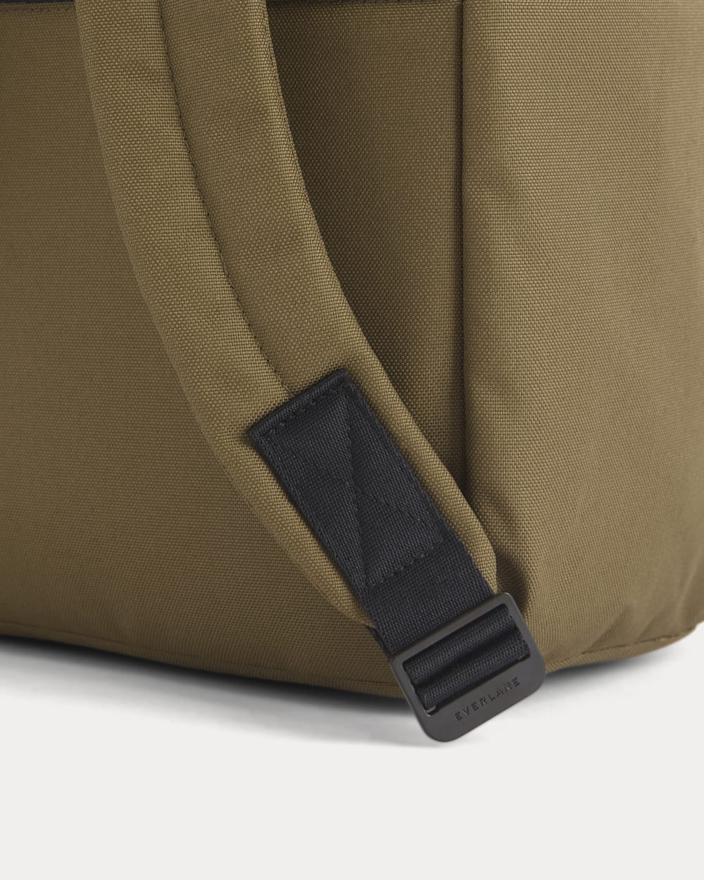 mens-renew-backpack-olive