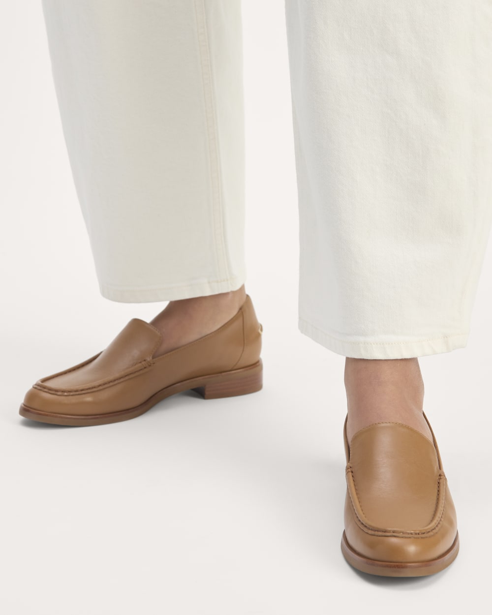The Modern Loafer Camel – Everlane - Main Image