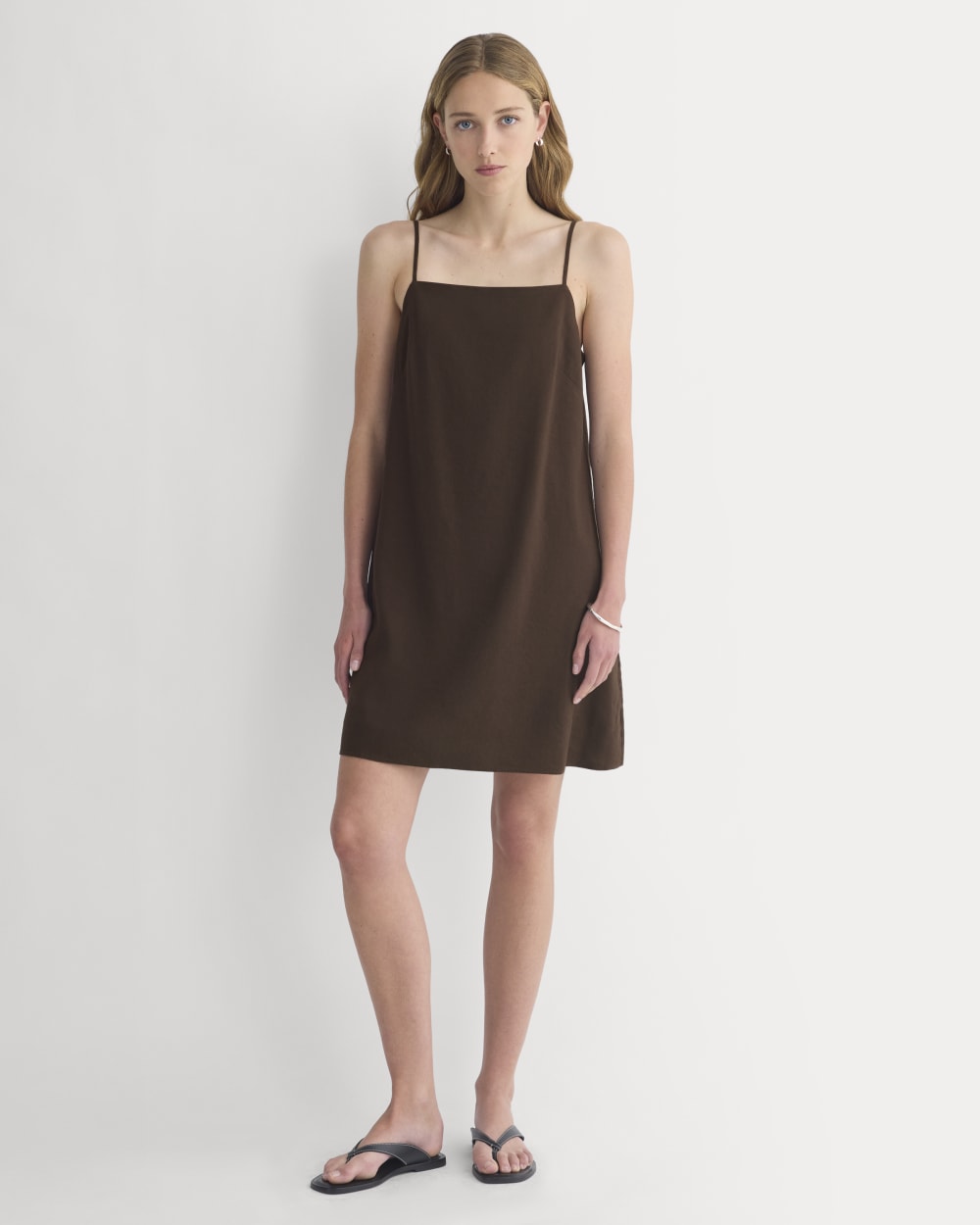 womens-mini-shift-dress-in-stretch-linen-dark-brown | primary