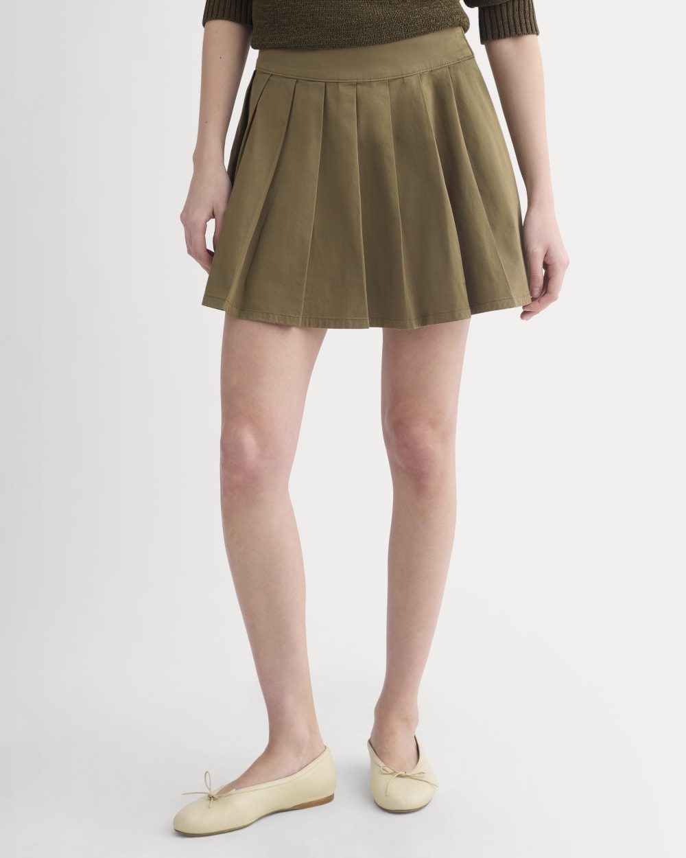 womens-utility-pleated-mini-skirt-olive