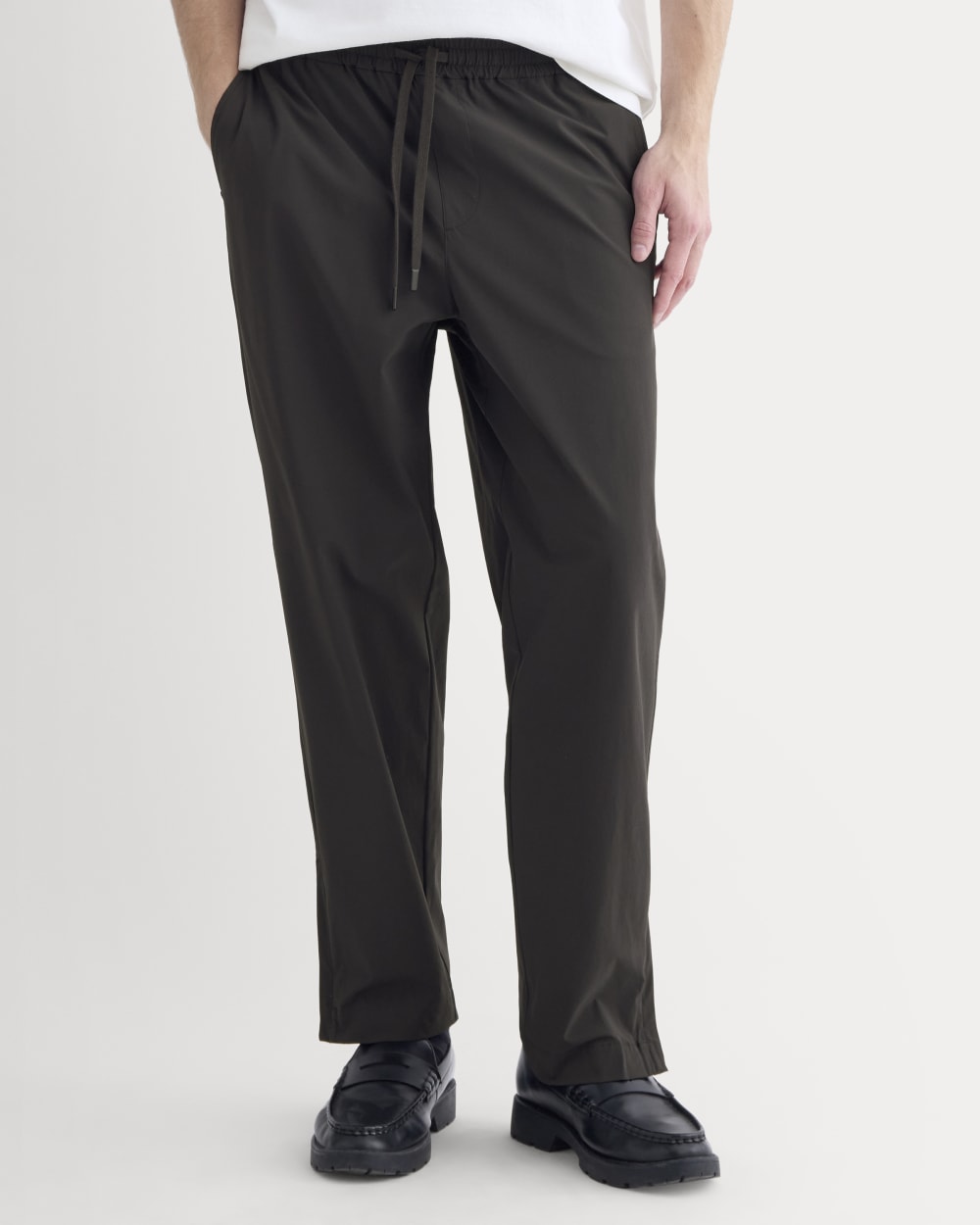 Transit Recycled Nylon Jogger | Black – Everlane
