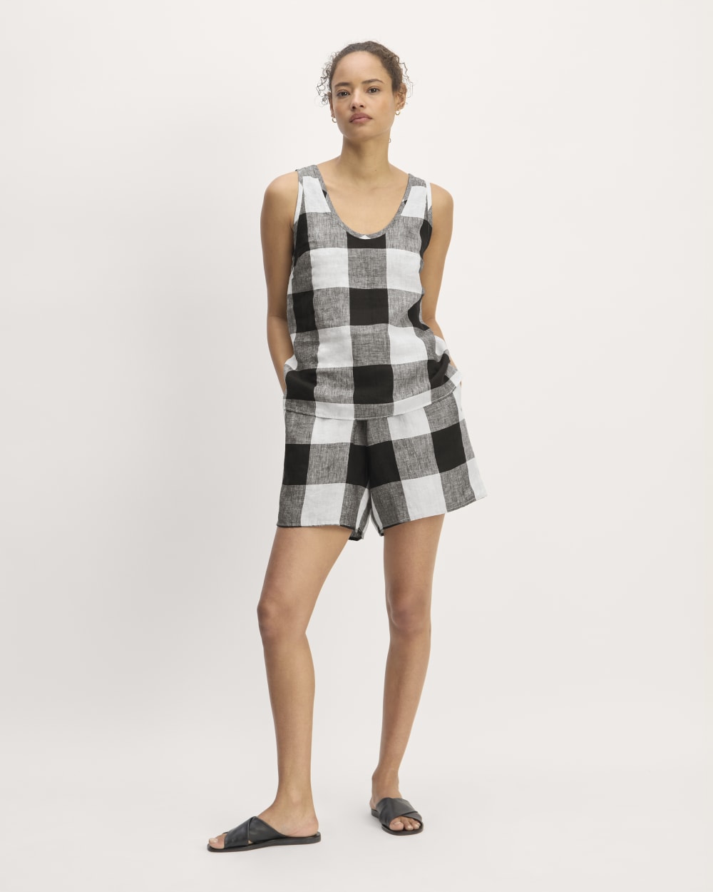 womens-linen-scoop-neck-tank-bone-black-check